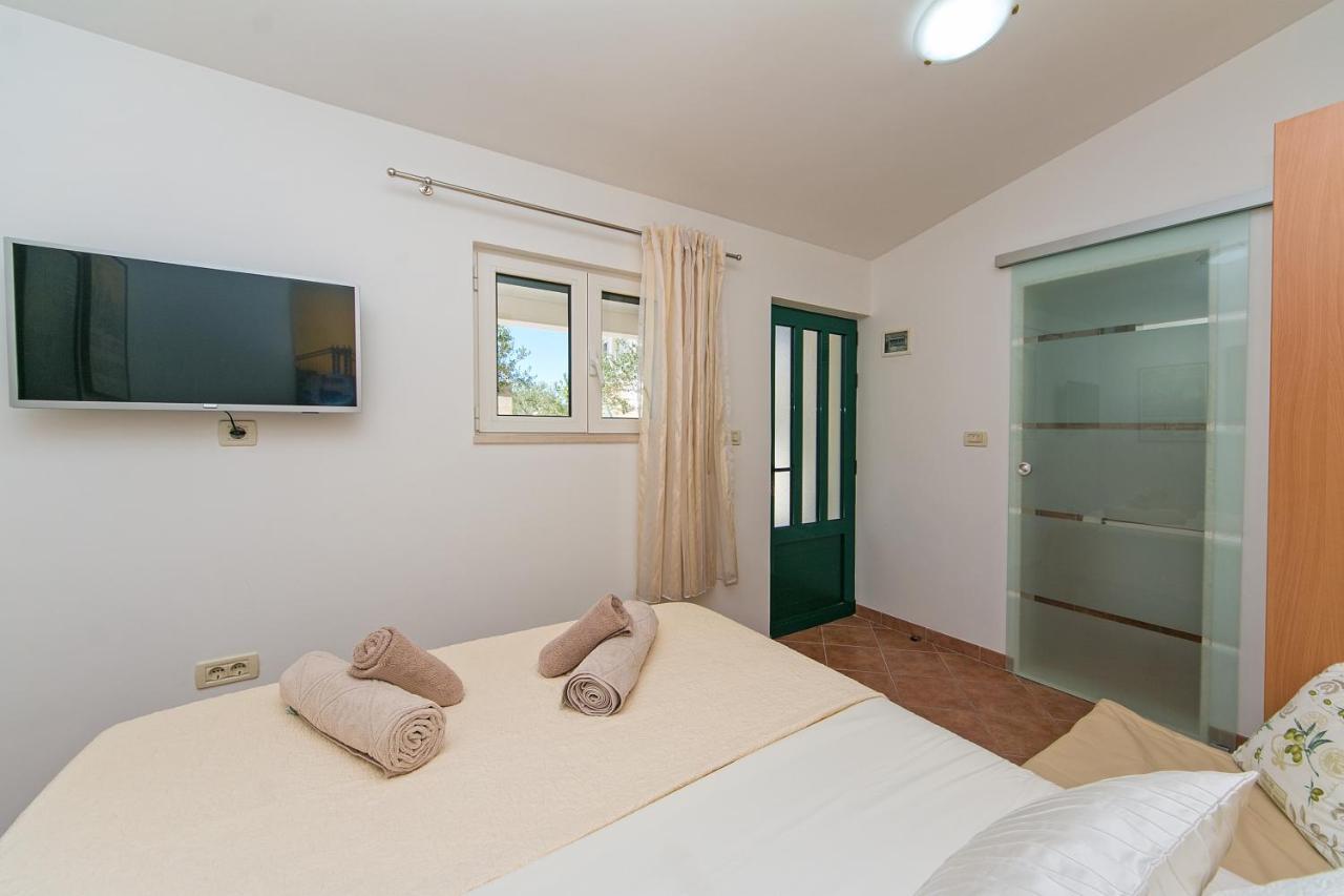 Apartman Stipic 1 Baška Voda Exteriör bild
