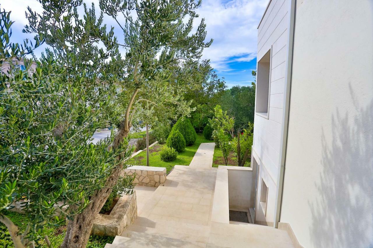 Apartman Stipic 1 Baška Voda Exteriör bild