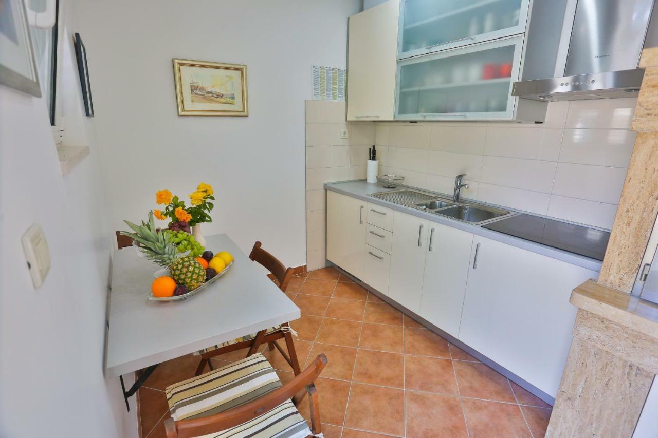 Apartman Stipic 1 Baška Voda Exteriör bild